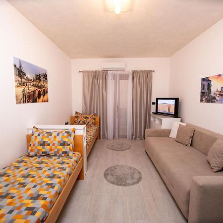 Apartment Studio Premier Rafajlovići Kültér fotó