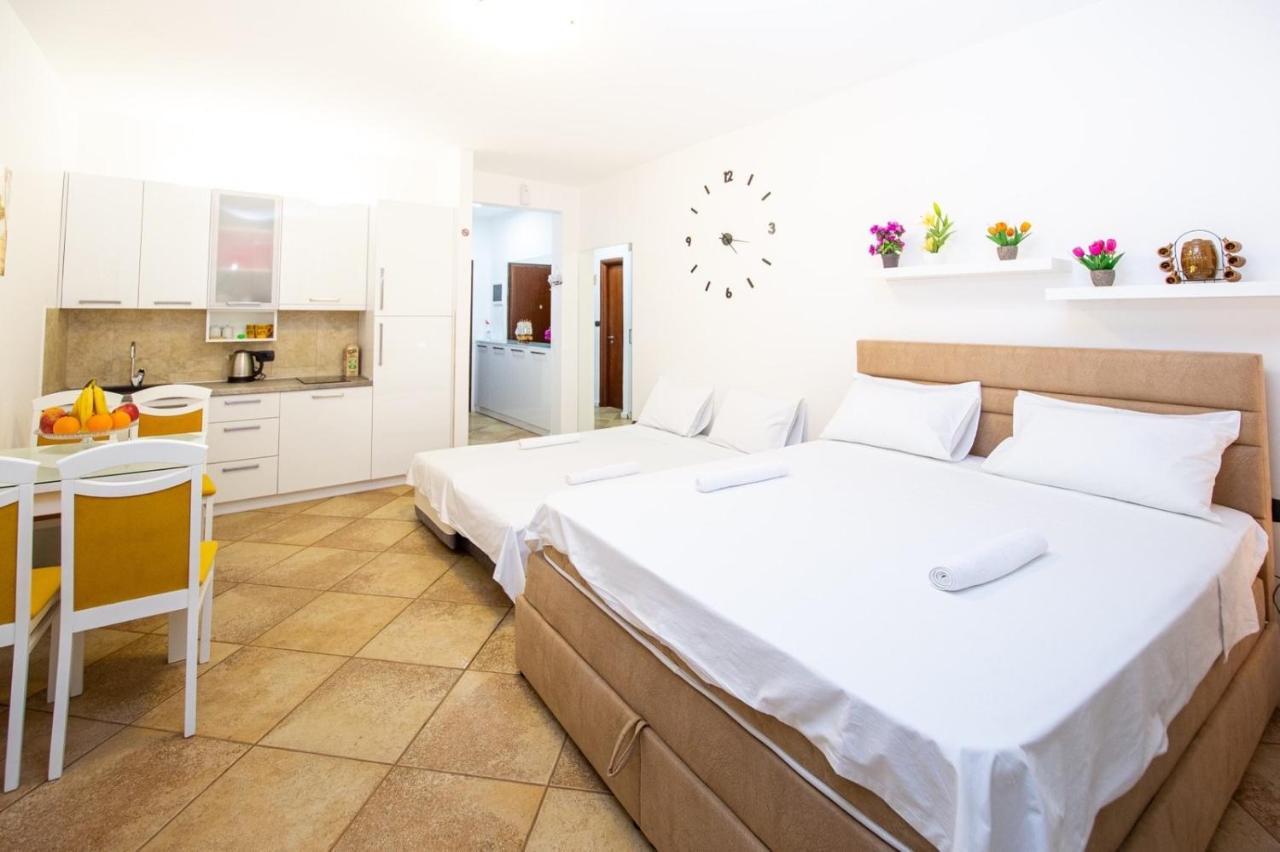 Apartment Studio Premier Rafajlovići Kültér fotó