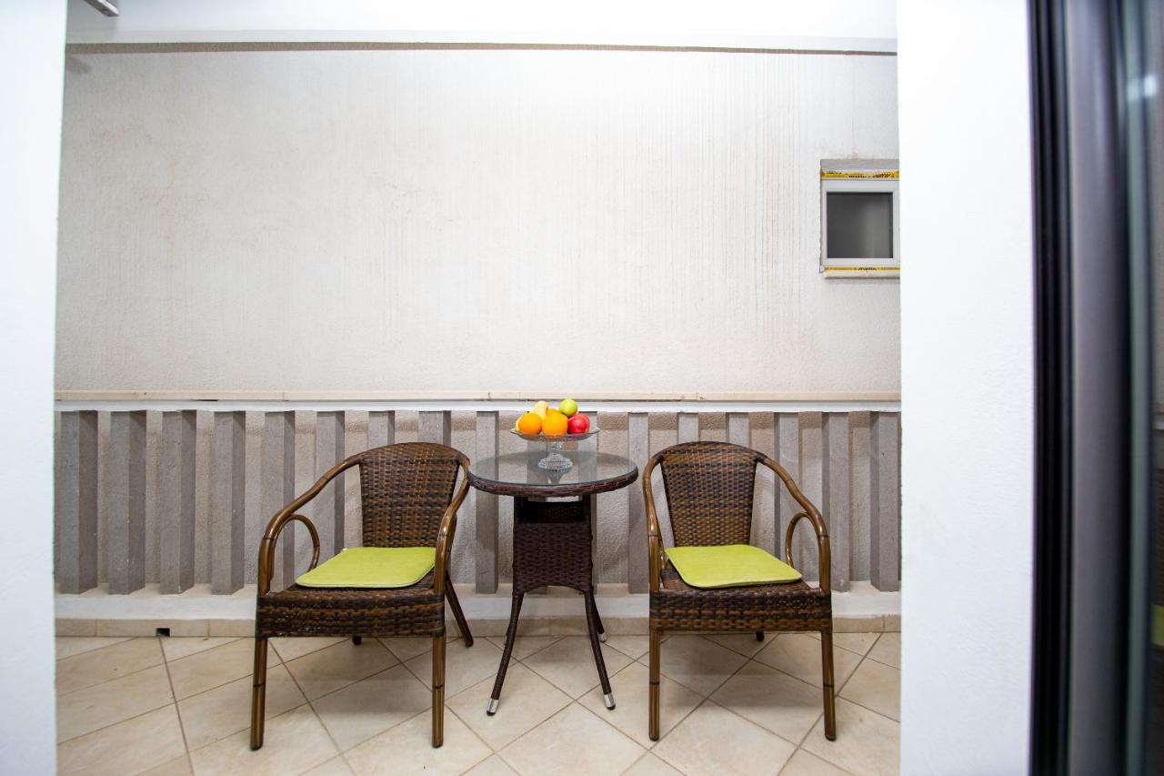 Apartment Studio Premier Rafajlovići Kültér fotó