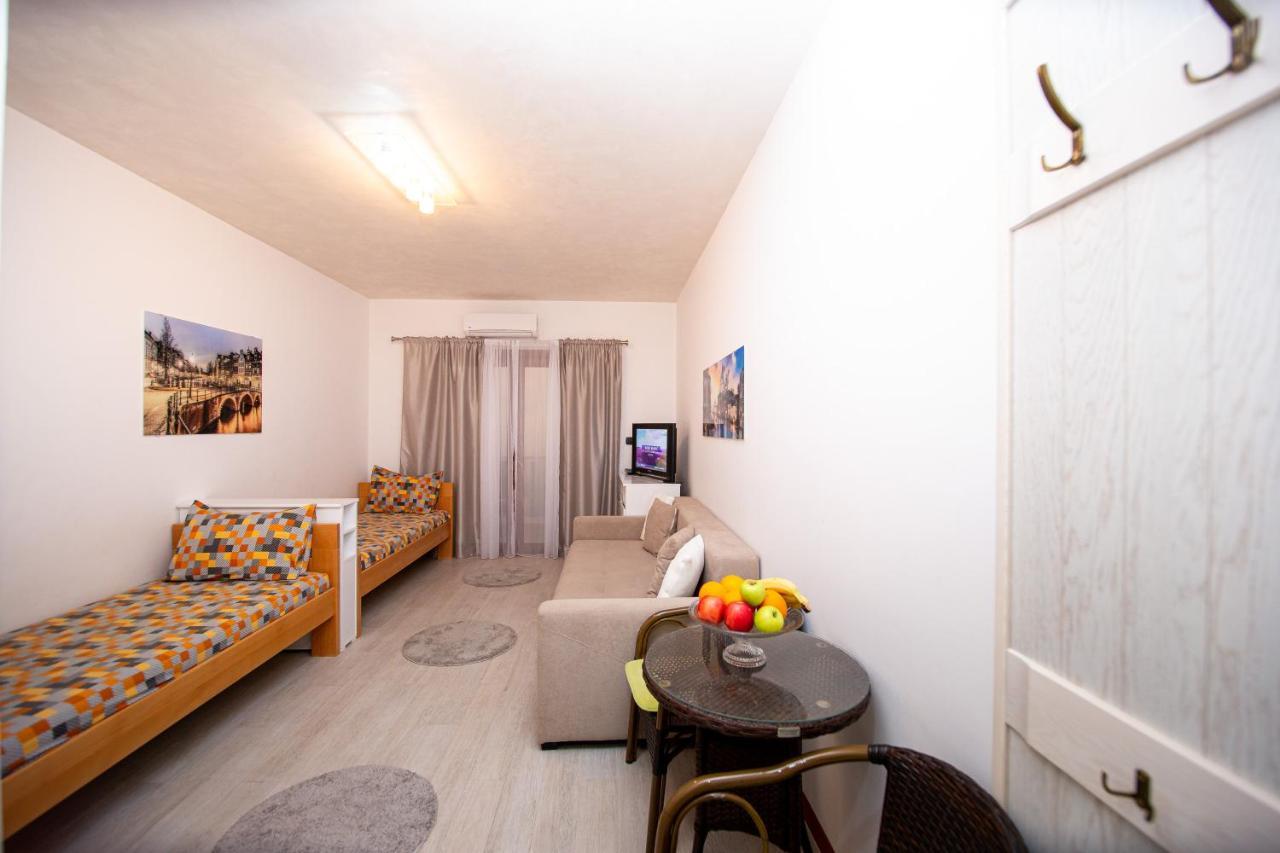 Apartment Studio Premier Rafajlovići Kültér fotó